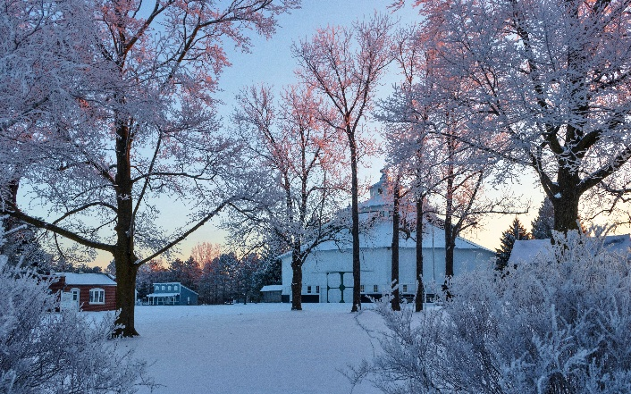 Thumb Octagon Barn