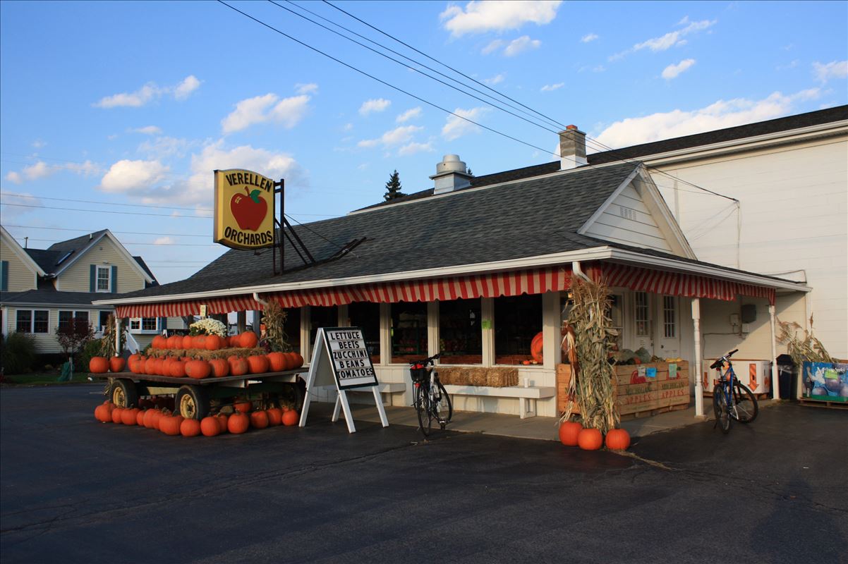 Verellen Farm Market